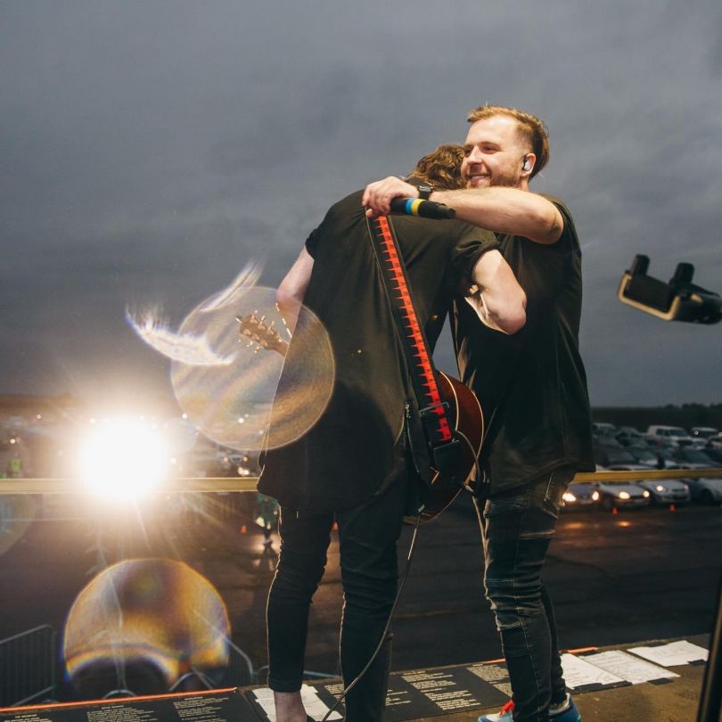 Гурт БЕZ ОБМЕЖЕНЬ